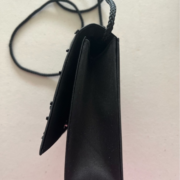 La Regale black beaded satin evening glam clutch/shoulder - Picture 4 of 6